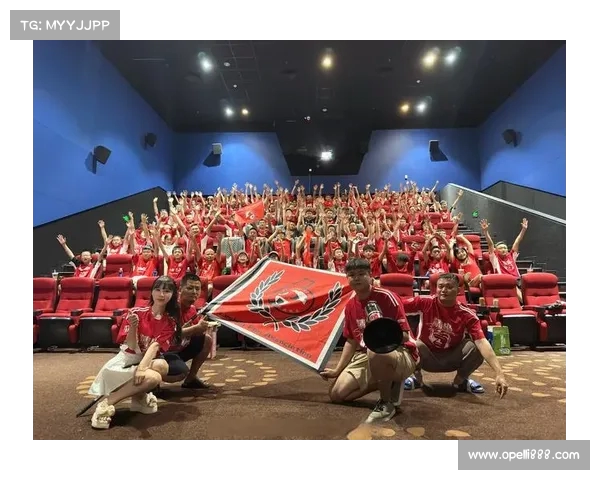 现场观赛新体验,沉浸式互动助力球迷全方位感受赛事魅力 现场观赛新体验,沉浸式互动助力球迷全方位感受赛事魅力